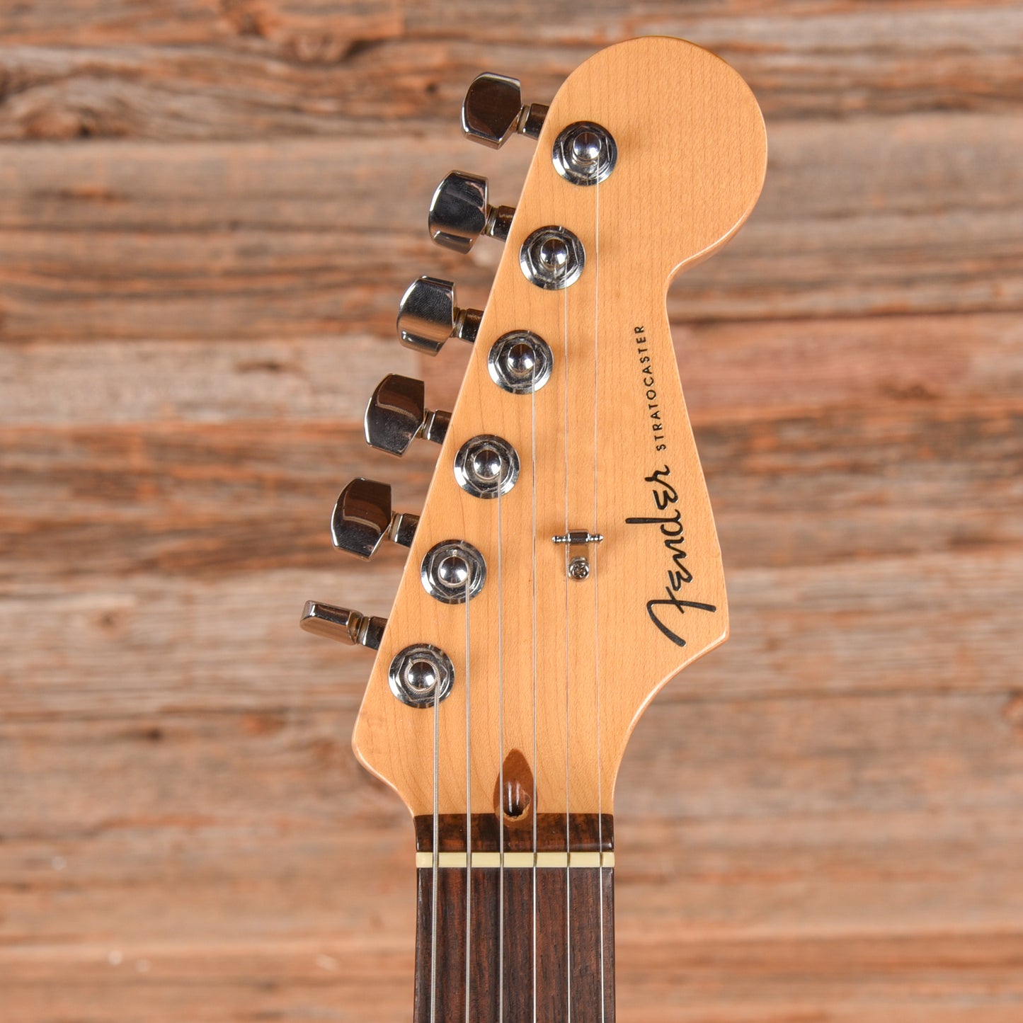 Fender American Deluxe Stratocaster Neck w/American Standard Strat Body Bordeaux Metallic Bordeaux Metallic 2002 Electric Guitars / Solid Body