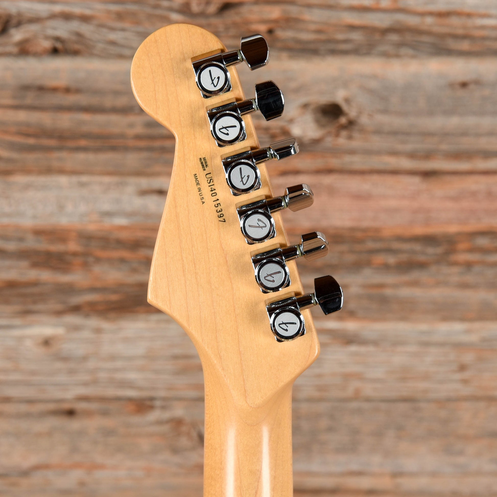 Fender American Deluxe Stratocaster Neck with Unknown Fender Body Blizzard Pearl Electric Guitars / Solid Body