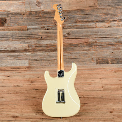 Fender American Deluxe Stratocaster Neck with Unknown Fender Body Blizzard Pearl Electric Guitars / Solid Body
