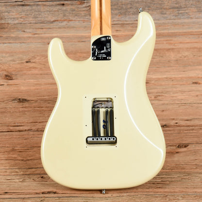 Fender American Deluxe Stratocaster Neck with Unknown Fender Body Blizzard Pearl Electric Guitars / Solid Body