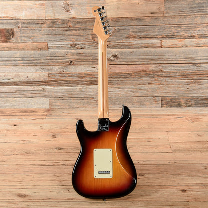 Fender American Deluxe Stratocaster Sunburst 2005 Electric Guitars / Solid Body