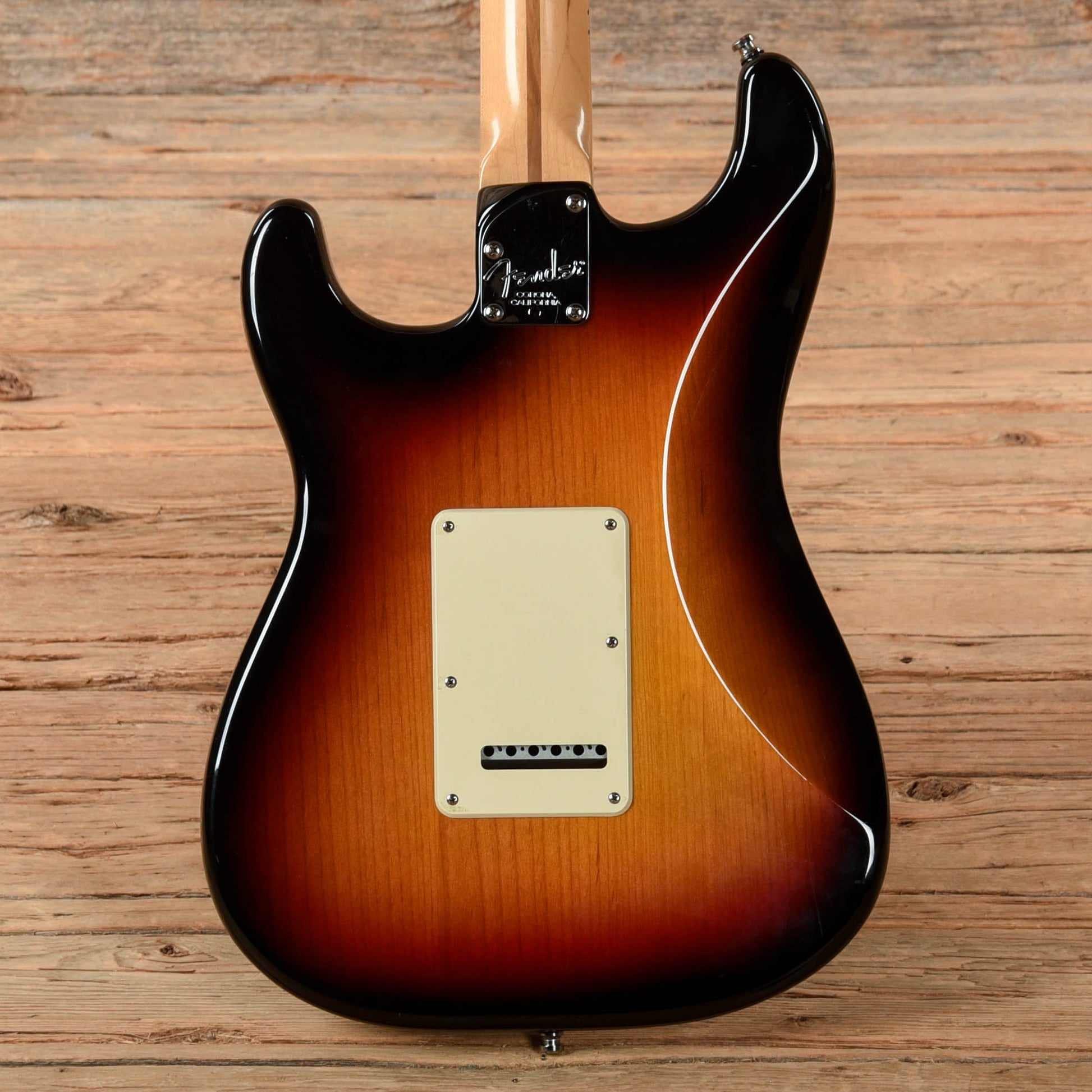 Fender American Deluxe Stratocaster Sunburst 2005 Electric Guitars / Solid Body