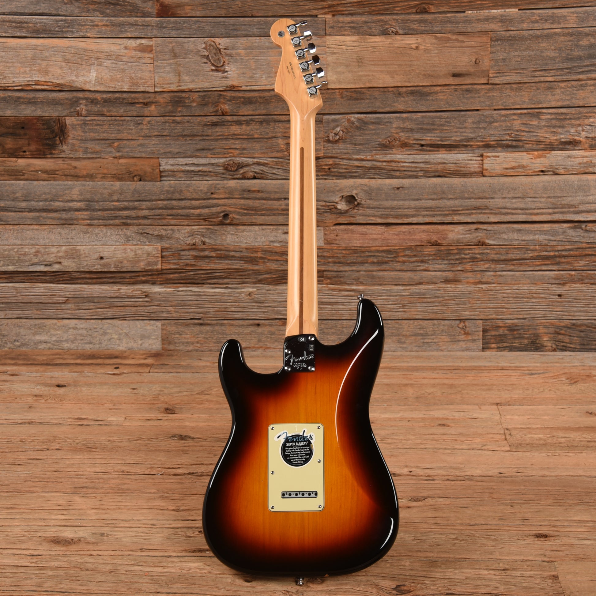 Fender American Deluxe Stratocaster Sunburst 2006 Electric Guitars / Solid Body