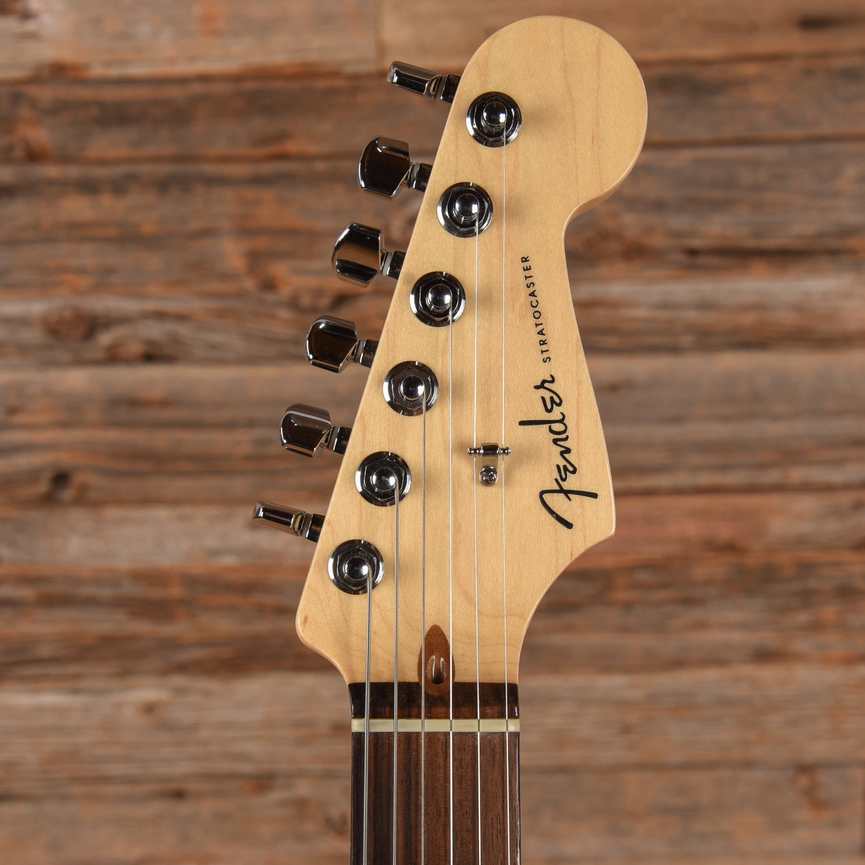 Fender American Deluxe Stratocaster Sunburst 2006 Electric Guitars / Solid Body