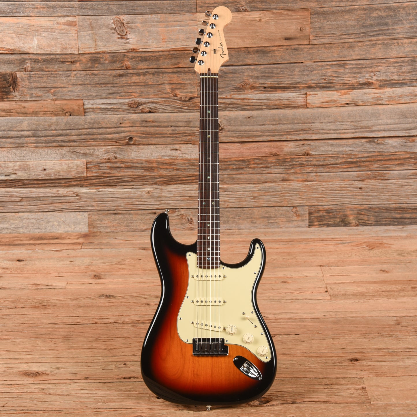Fender American Deluxe Stratocaster Sunburst 2006 Electric Guitars / Solid Body