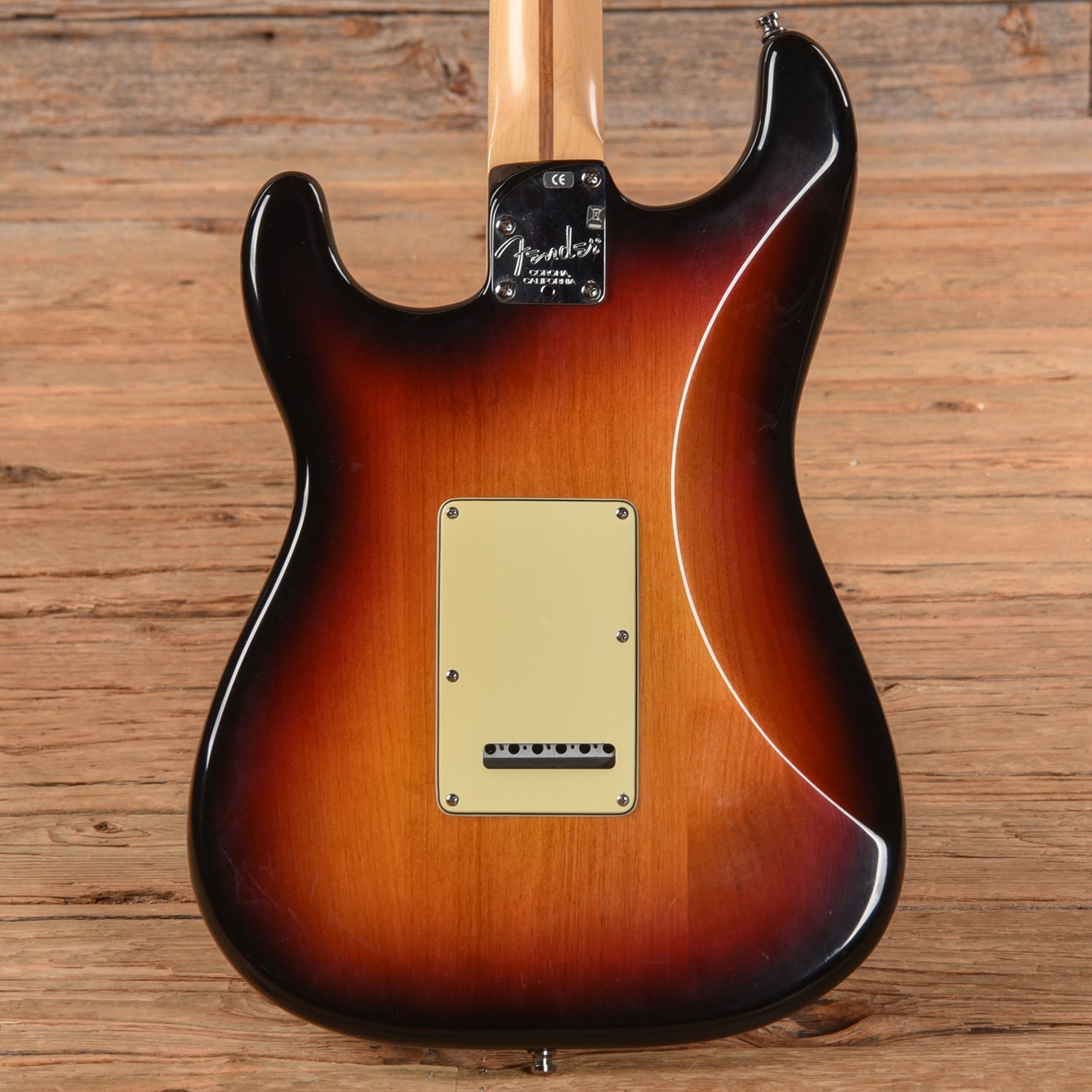 Fender American Deluxe Stratocaster Sunburst 2006 Electric Guitars / Solid Body