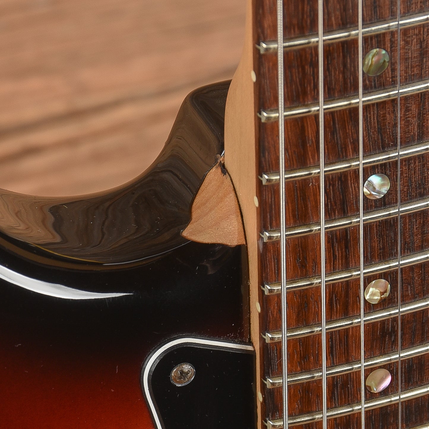 Fender American Deluxe Stratocaster Sunburst 2006 Electric Guitars / Solid Body