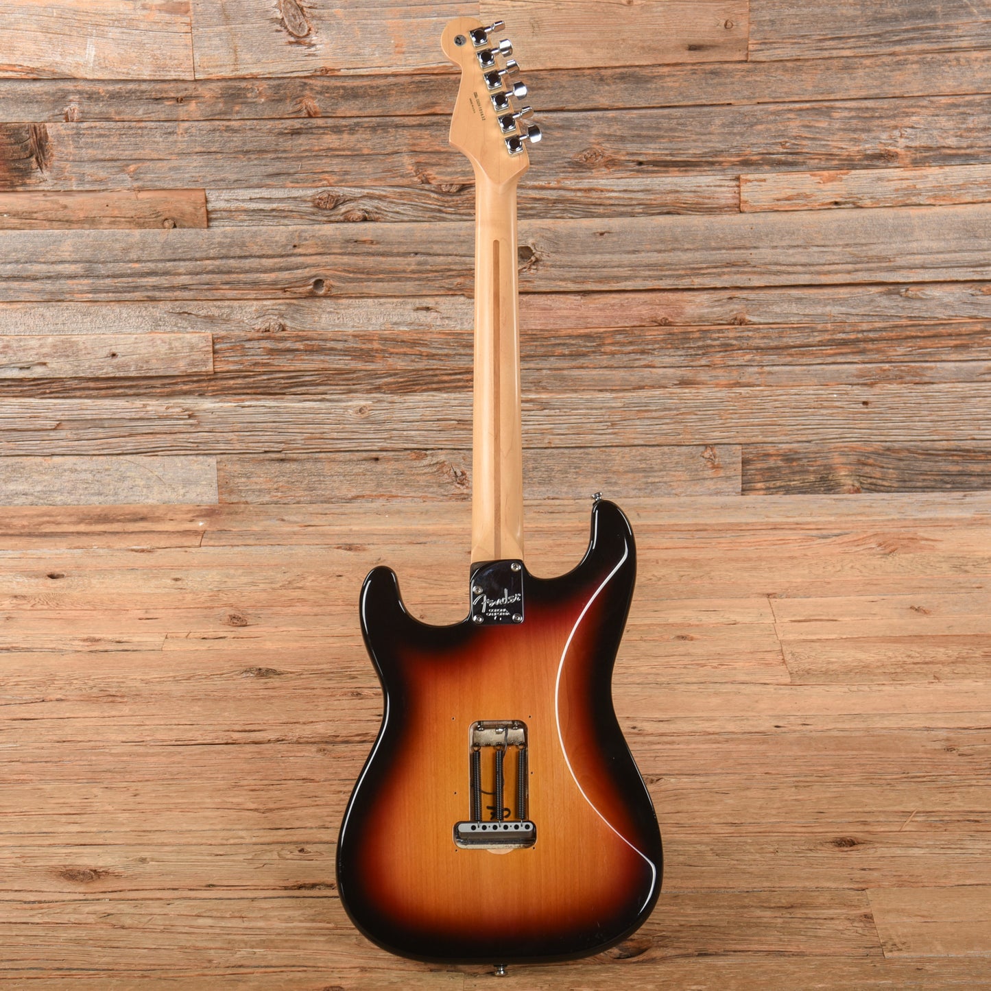Fender American Deluxe Stratocaster Sunburst 2006 Electric Guitars / Solid Body