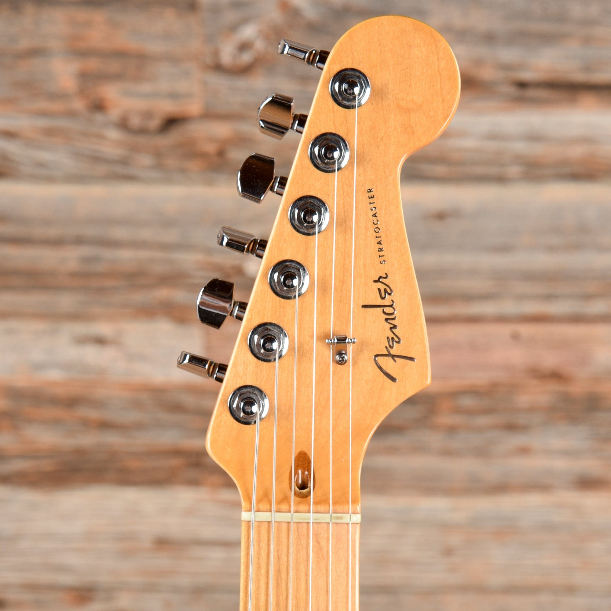 Fender American Deluxe Stratocaster Sunburst 2007 Chicago Music Exchange