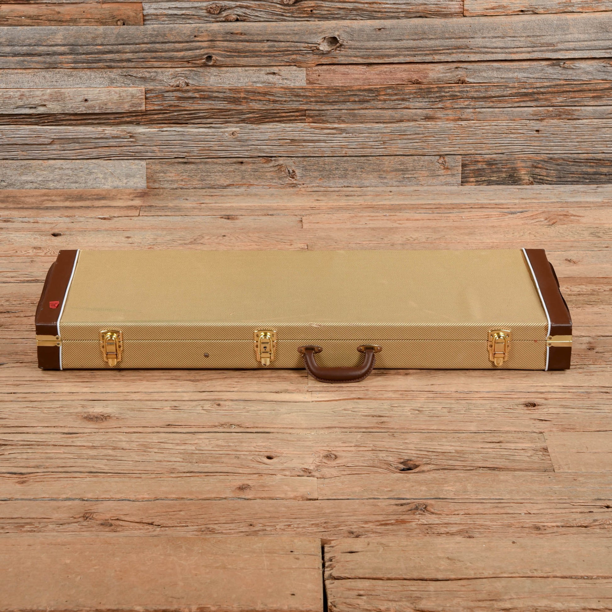 Fender American Deluxe Stratocaster Sunburst 2009 Electric Guitars / Solid Body