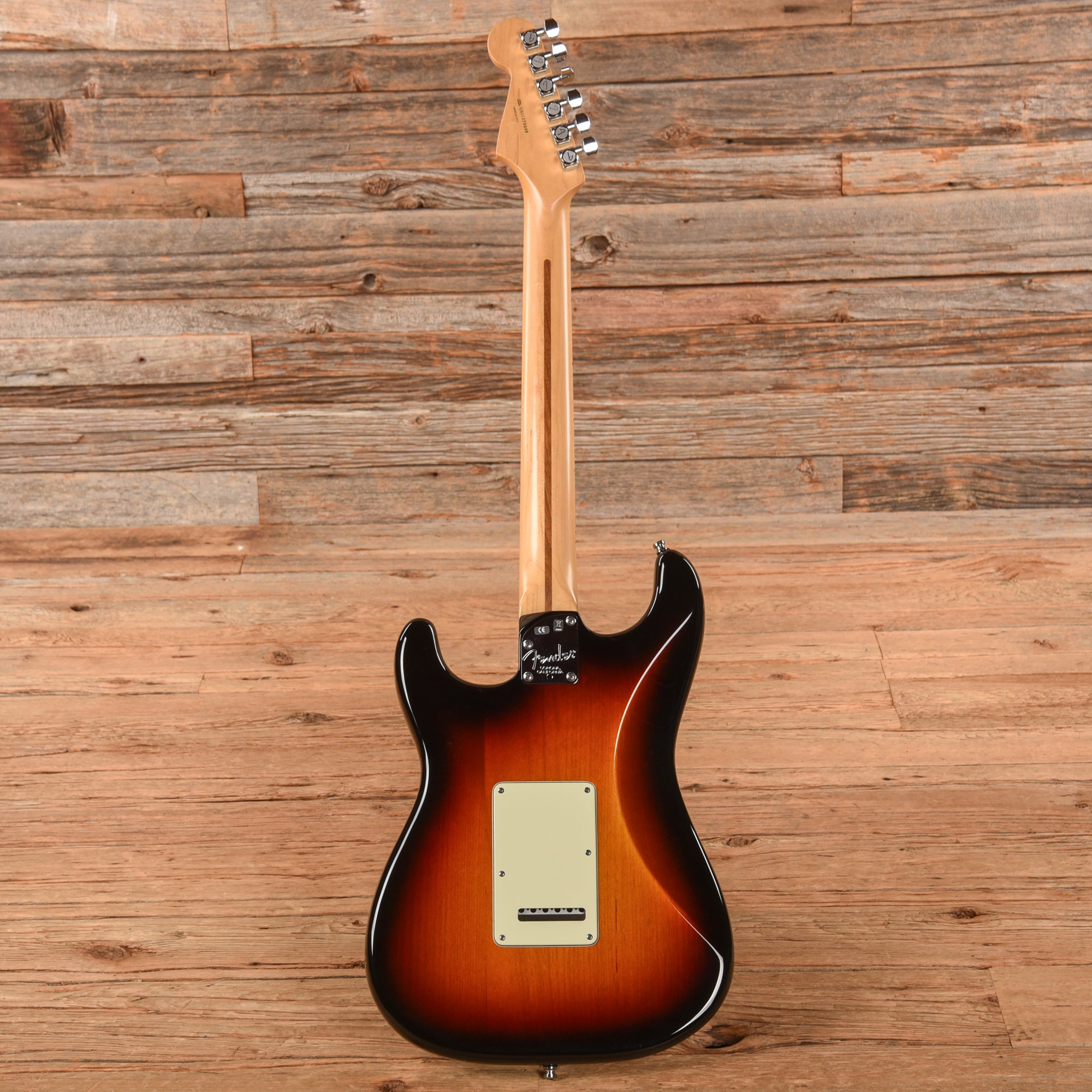 Fender American Deluxe Stratocaster Sunburst 2011 Electric Guitars / Solid Body