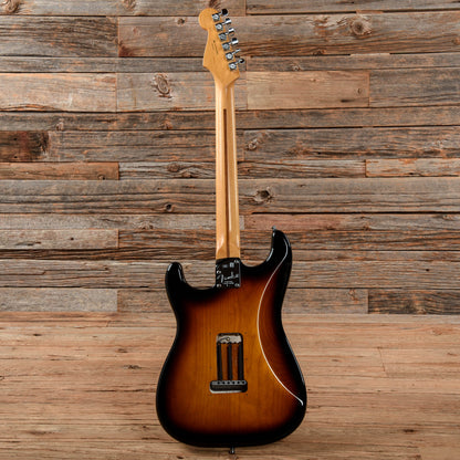 Fender American Deluxe Stratocaster Sunburst 2013 Electric Guitars / Solid Body