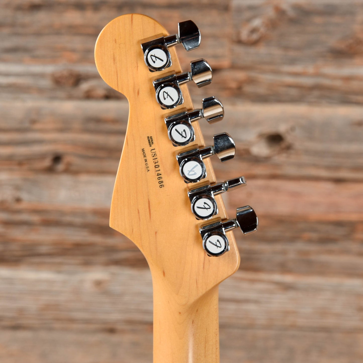 Fender American Deluxe Stratocaster Sunburst 2013 Electric Guitars / Solid Body