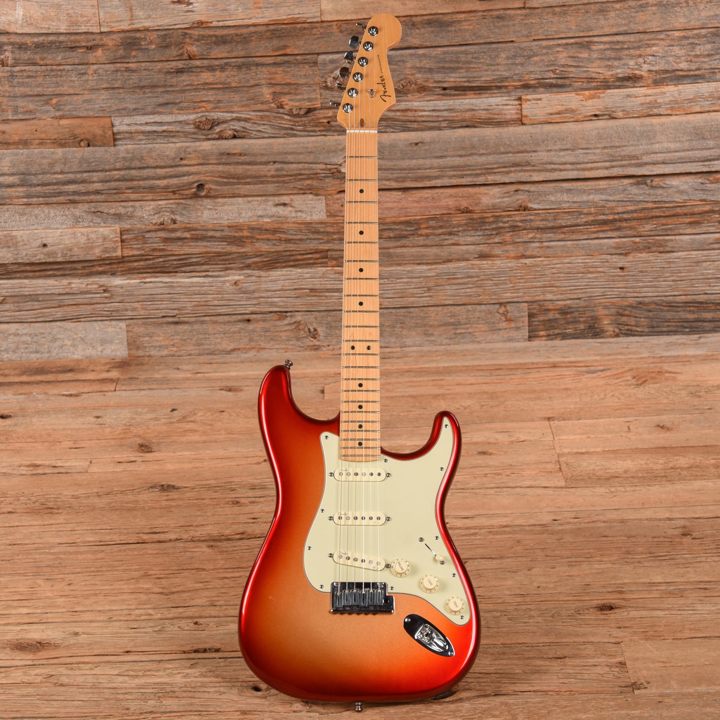 Fender American Deluxe Stratocaster Sunset Metallic 2011 Electric Guitars / Solid Body