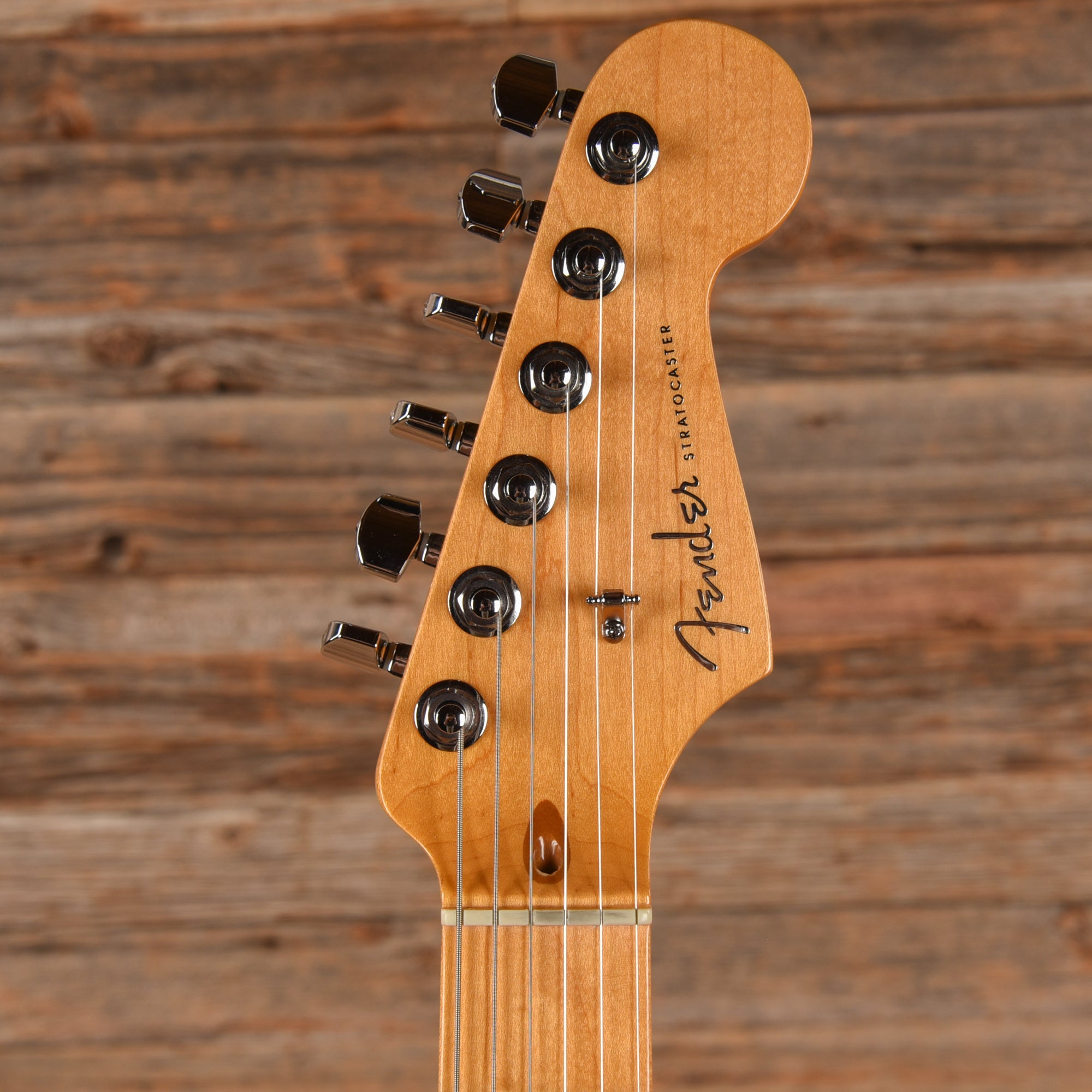 Fender American Deluxe Stratocaster V Neck Sunburst 2009 Electric Guitars / Solid Body
