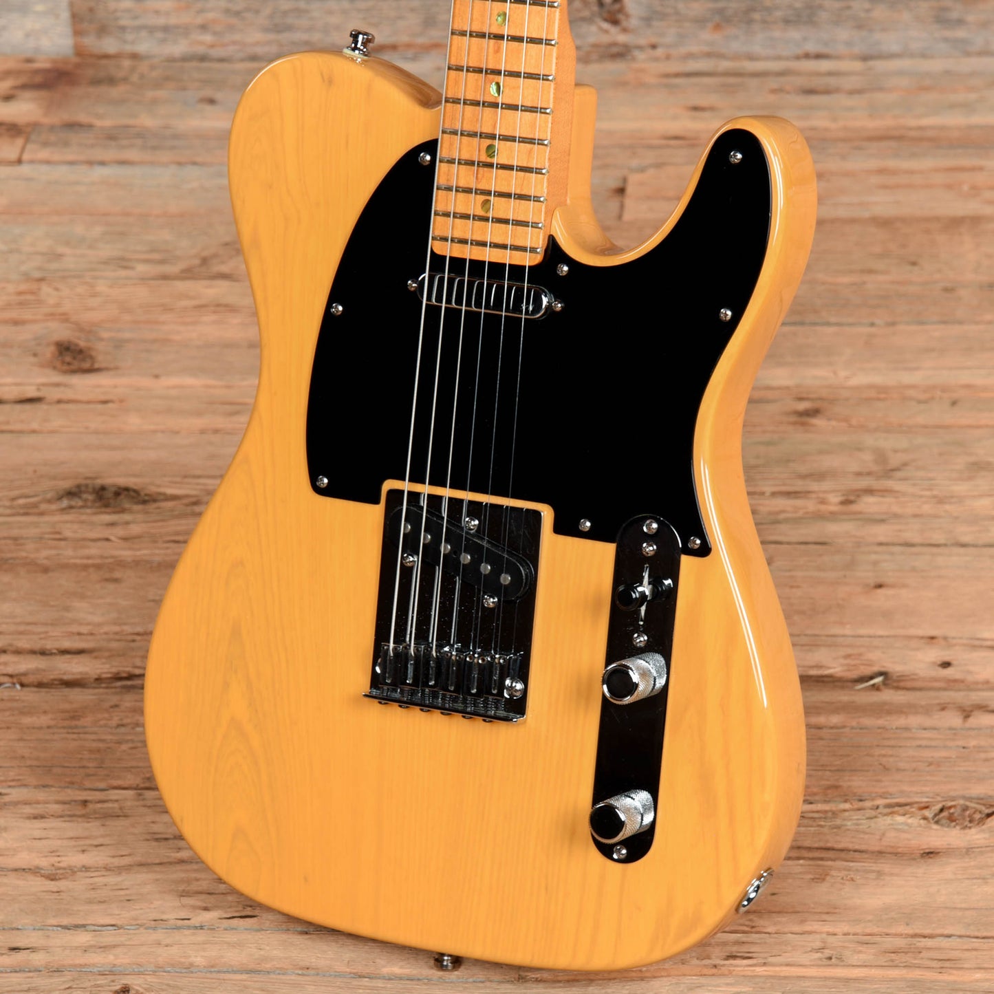 Fender American Deluxe Telecaster Butterscotch Blonde 2005 Electric Guitars / Solid Body