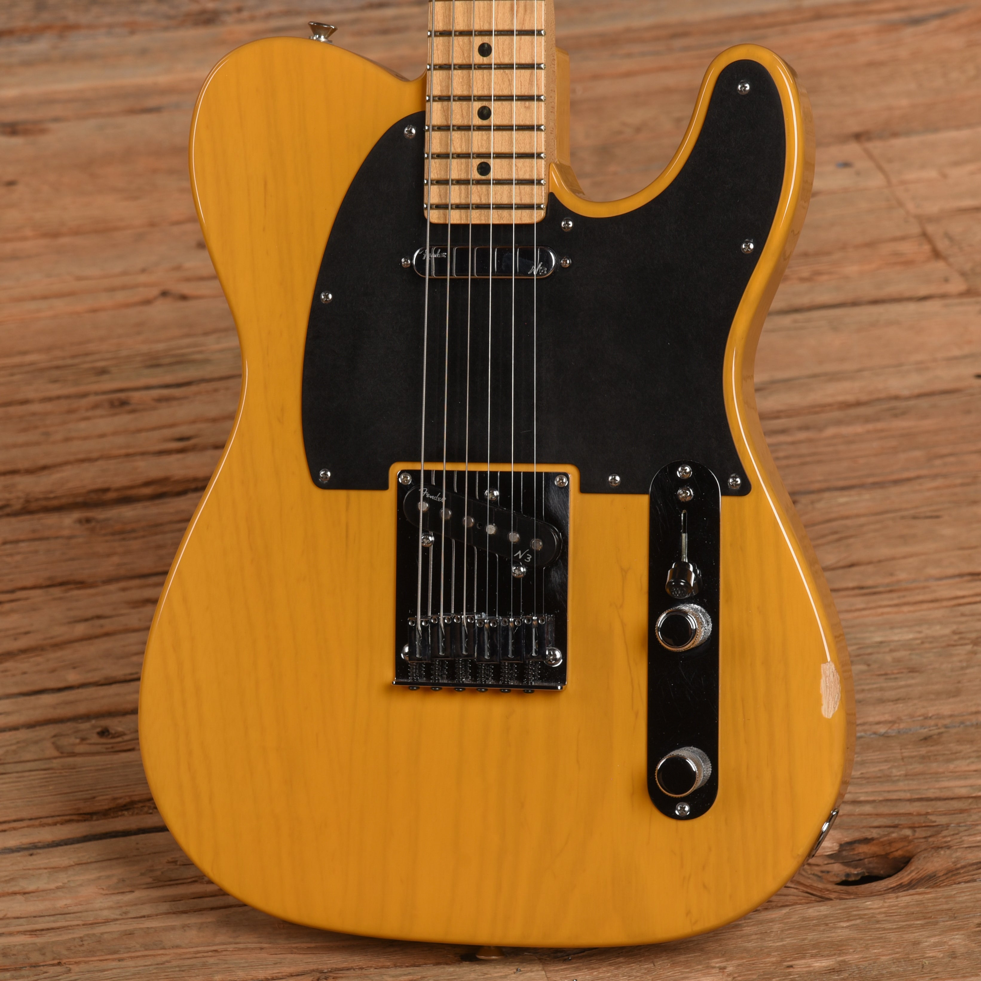 Fender American Deluxe Telecaster Butterscotch Blonde 2012 Electric Guitars / Solid Body