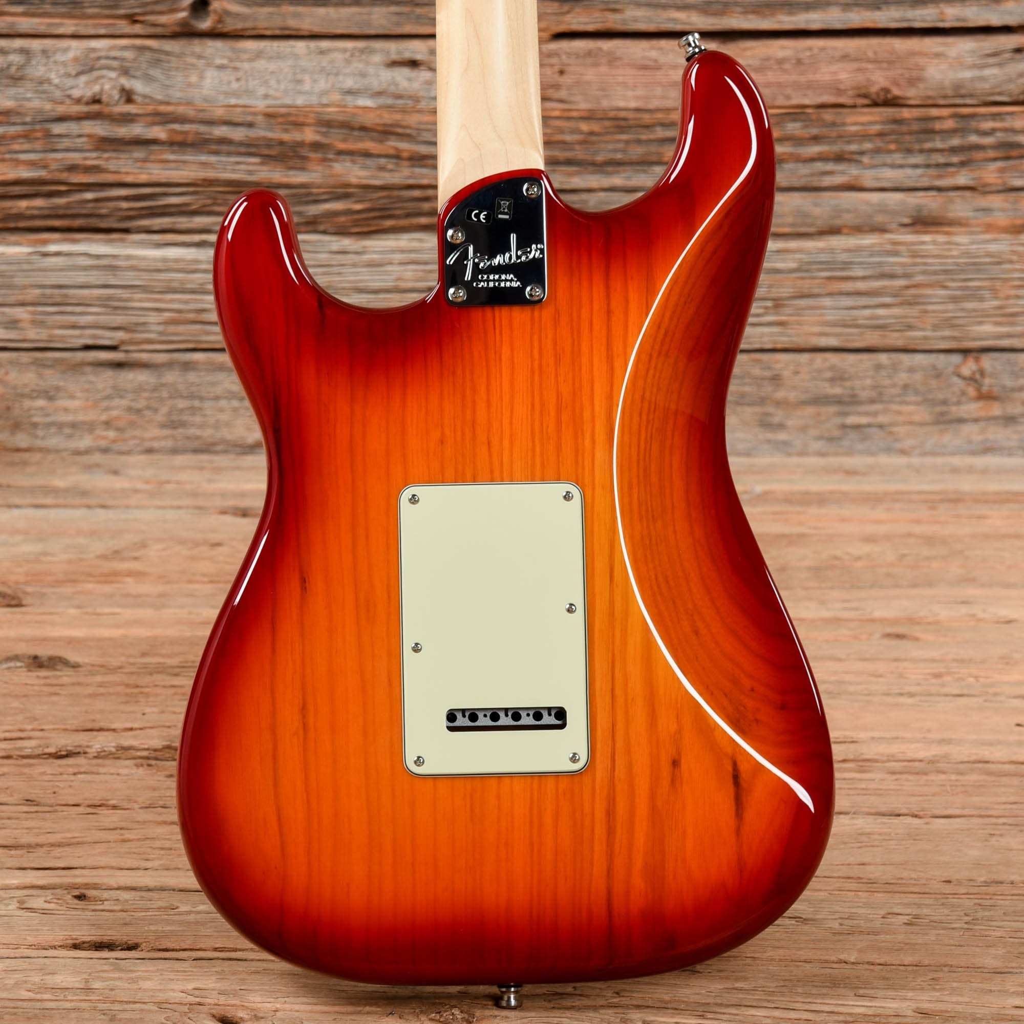 Fender American Elite Stratocaster Aged Cherry Sunburst 2019 Chicago