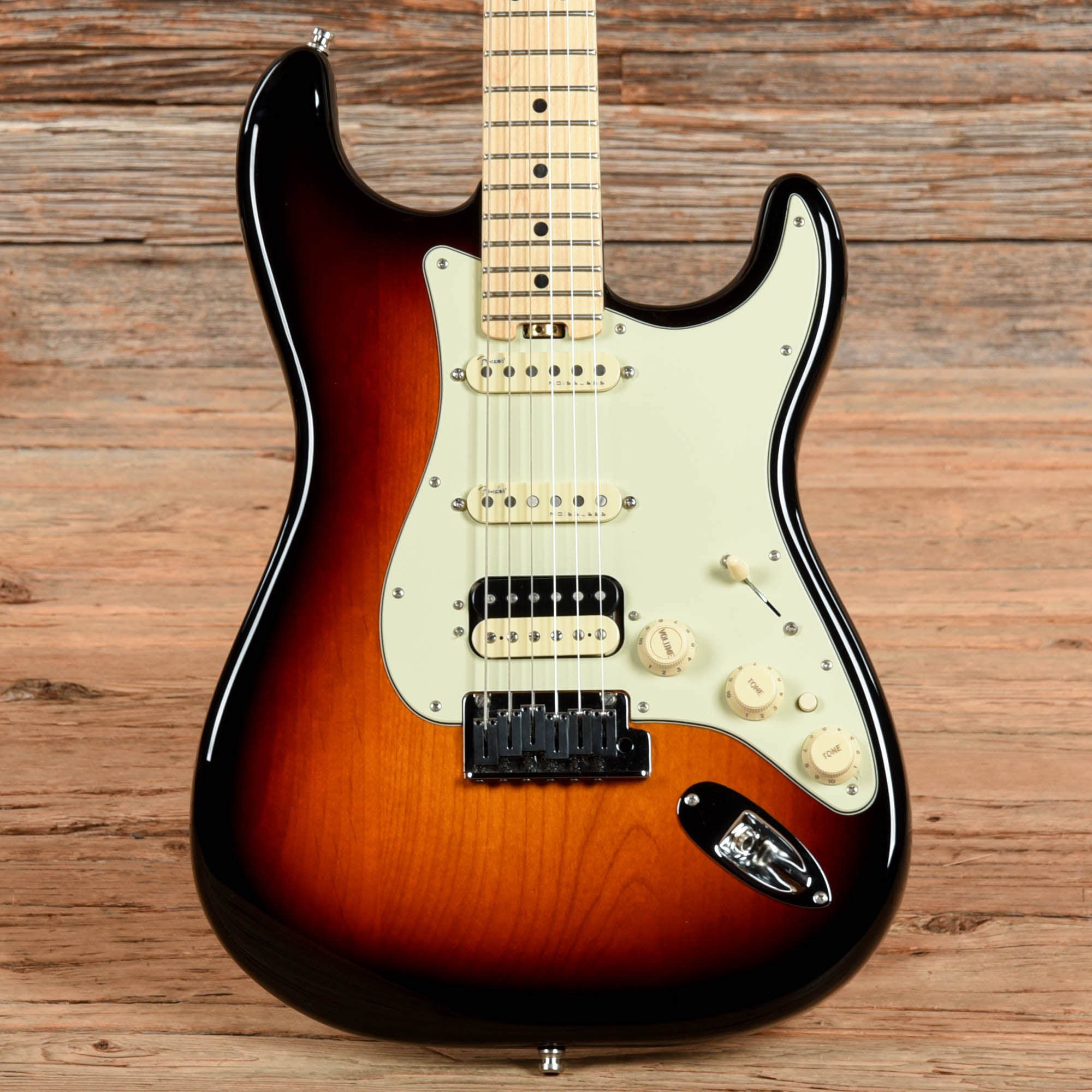 Fender American Elite Stratocaster HSS Sunburst 2018 Electric Guitars / Solid Body