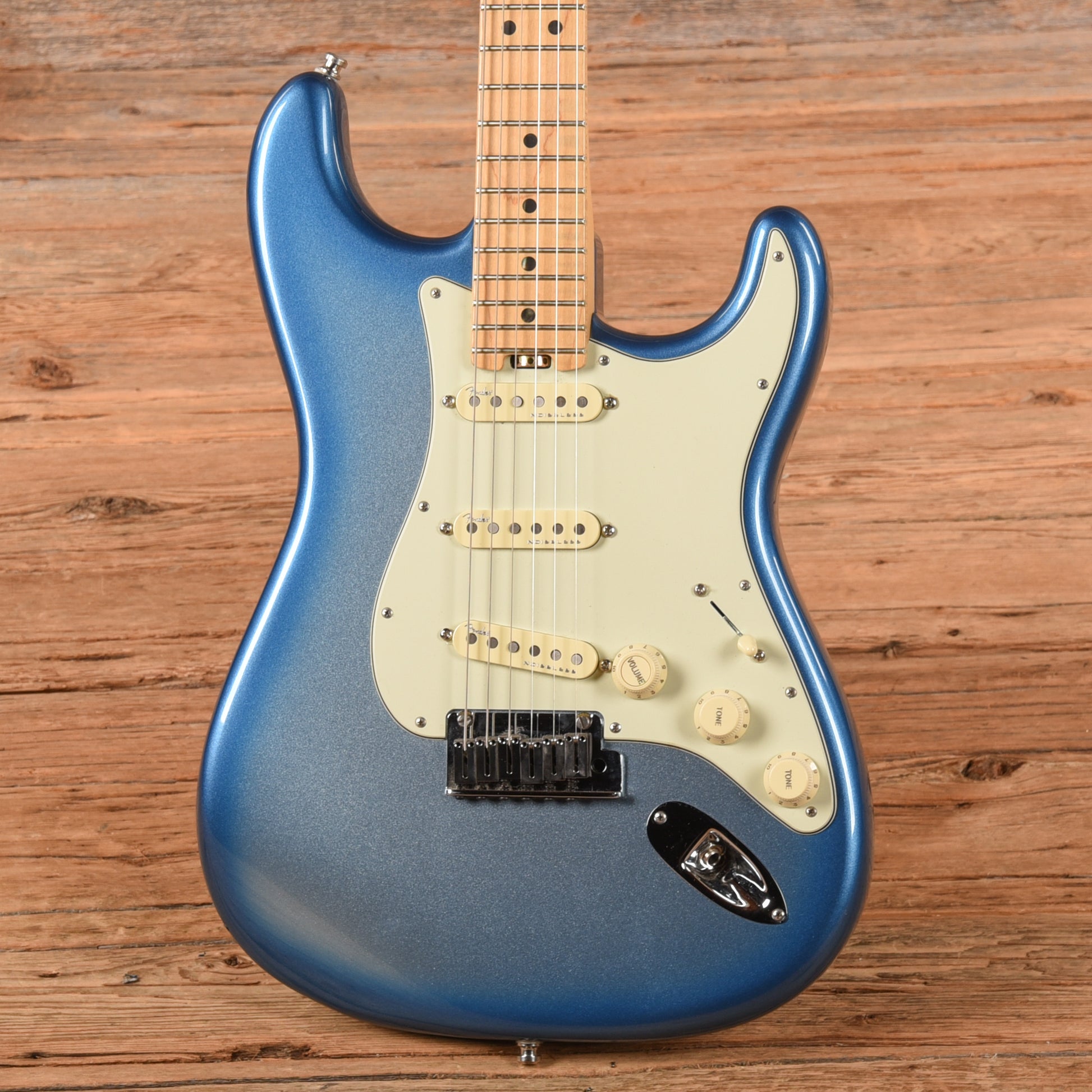 Fender American Elite Stratocaster Sky Burst Metallic 2016 Electric Guitars / Solid Body