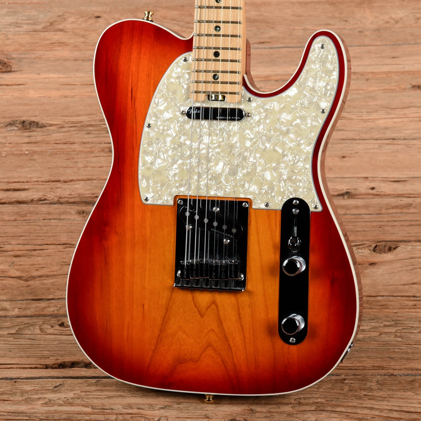 Fender American Elite Telecaster Aged Cherry Burst 2016 Electric Guitars / Solid Body