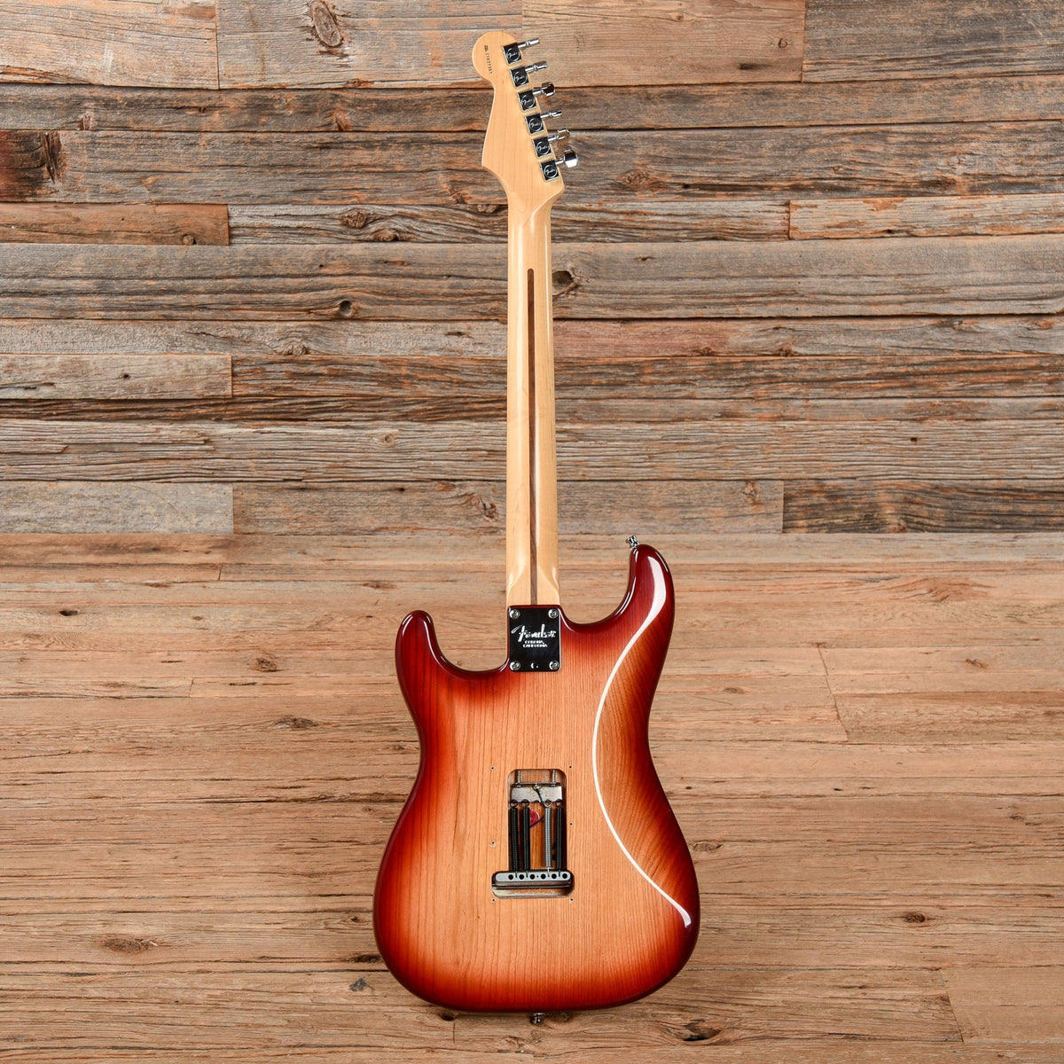 Fender American Fat Stratocaster Sunburst 2003 – Chicago Music Exchange