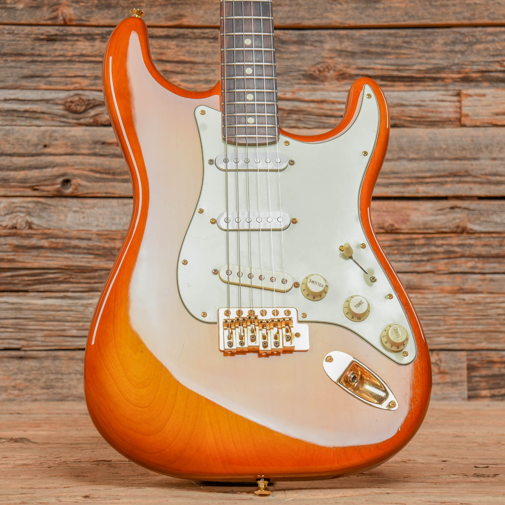 Fender American Performer Stratocaster Honeyburst 2019 Electric Guitars / Solid Body