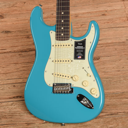 Fender American Professional II Stratocaster Miami Blue 2020 Electric Guitars / Solid Body