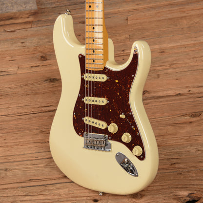 Fender American Professional II Stratocaster Olympic White 2022 Electric Guitars / Solid Body