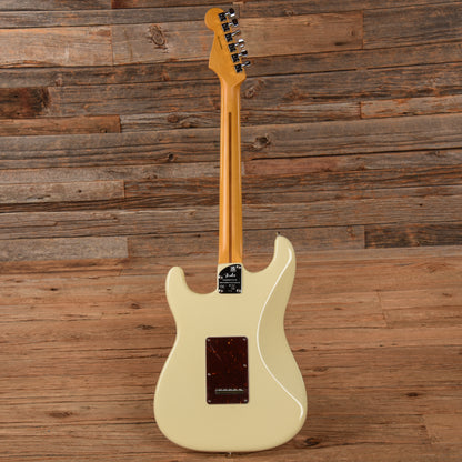 Fender American Professional II Stratocaster Olympic White 2022 Electric Guitars / Solid Body