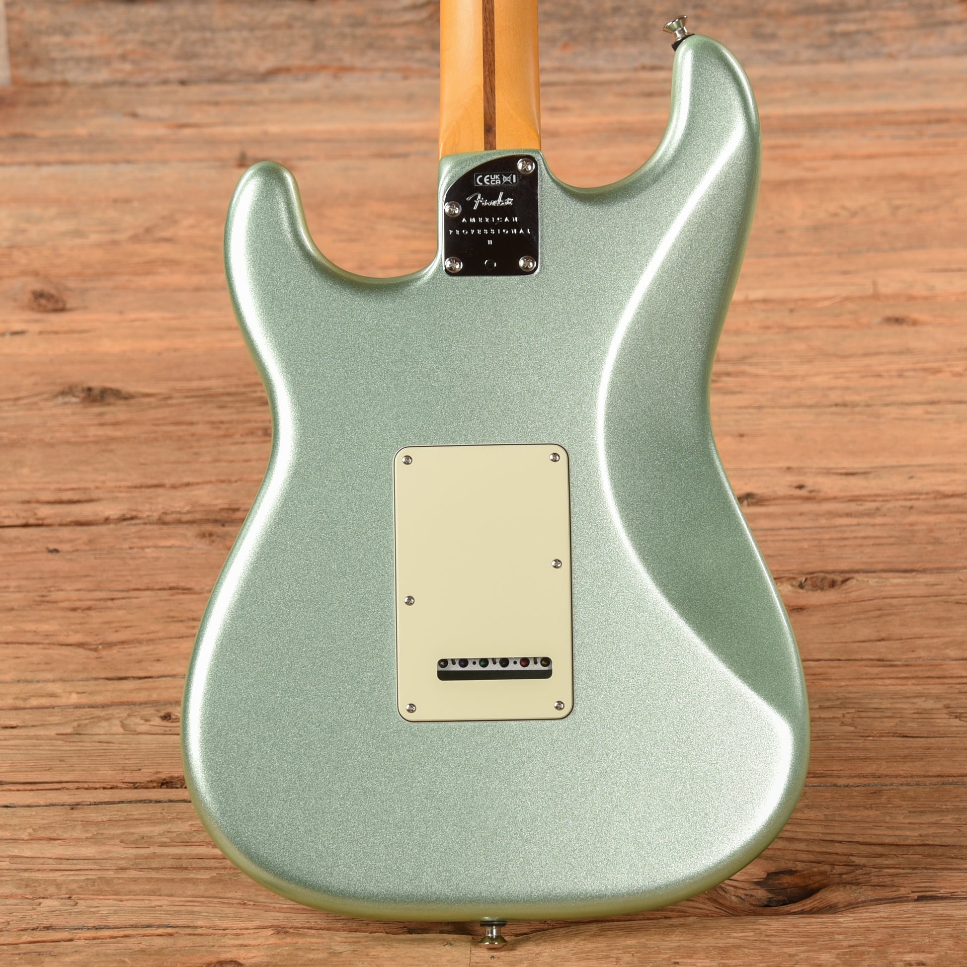 Fender American Professional II Stratocaster Surf Pearl 2024 Electric Guitars / Solid Body