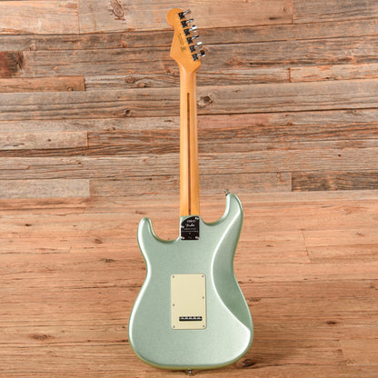 Fender American Professional II Stratocaster Surf Pearl 2024 Electric Guitars / Solid Body