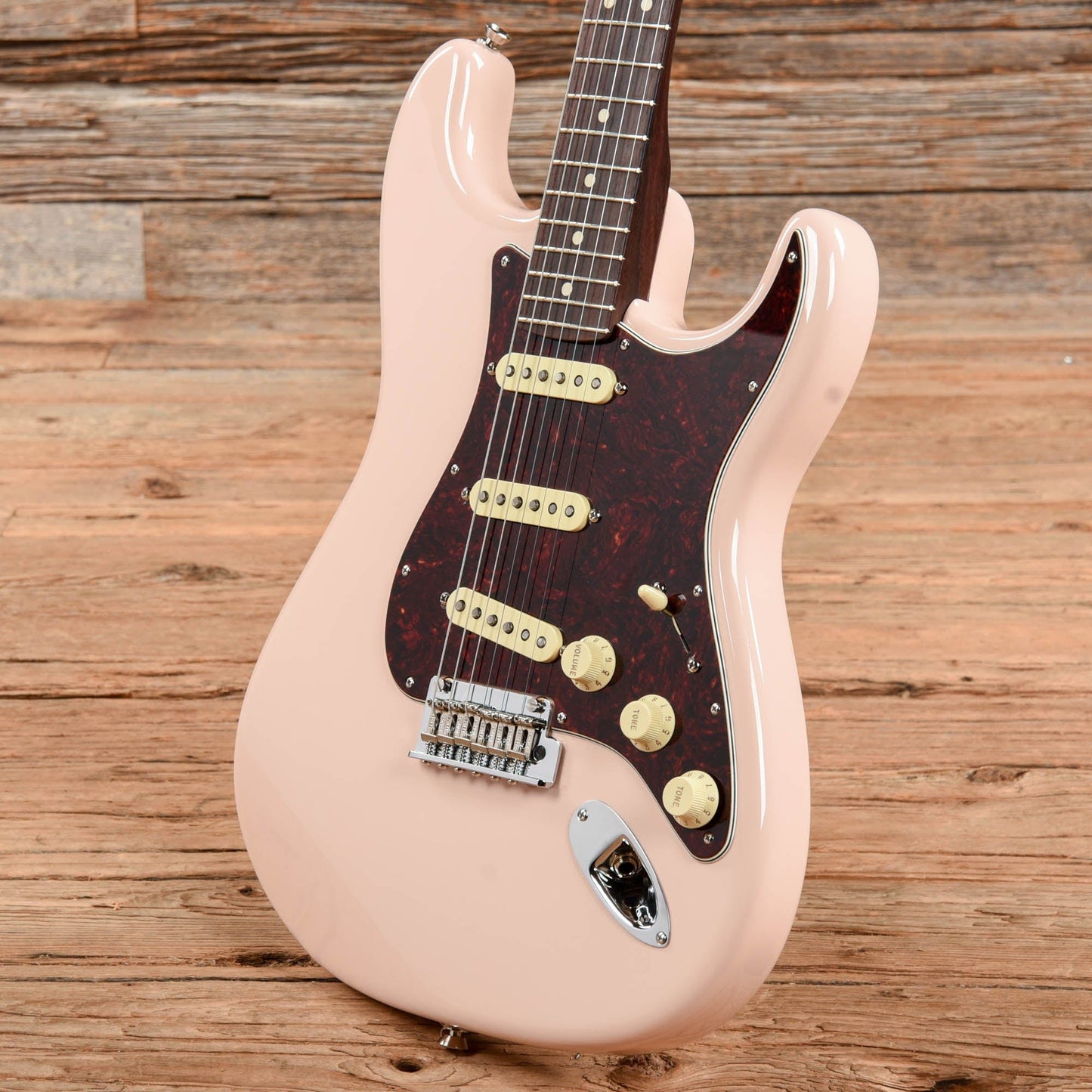 Fender American Professional II Stratocaster w/ Rosewood Neck Shell Pink 2021 Electric Guitars / Solid Body