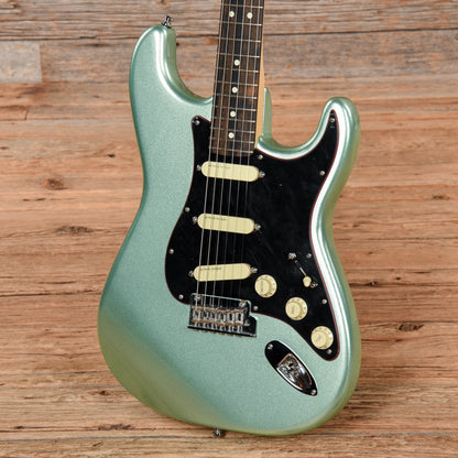 Fender American Professional Stratocaster Mystic Seafoam Electric Guitars / Solid Body