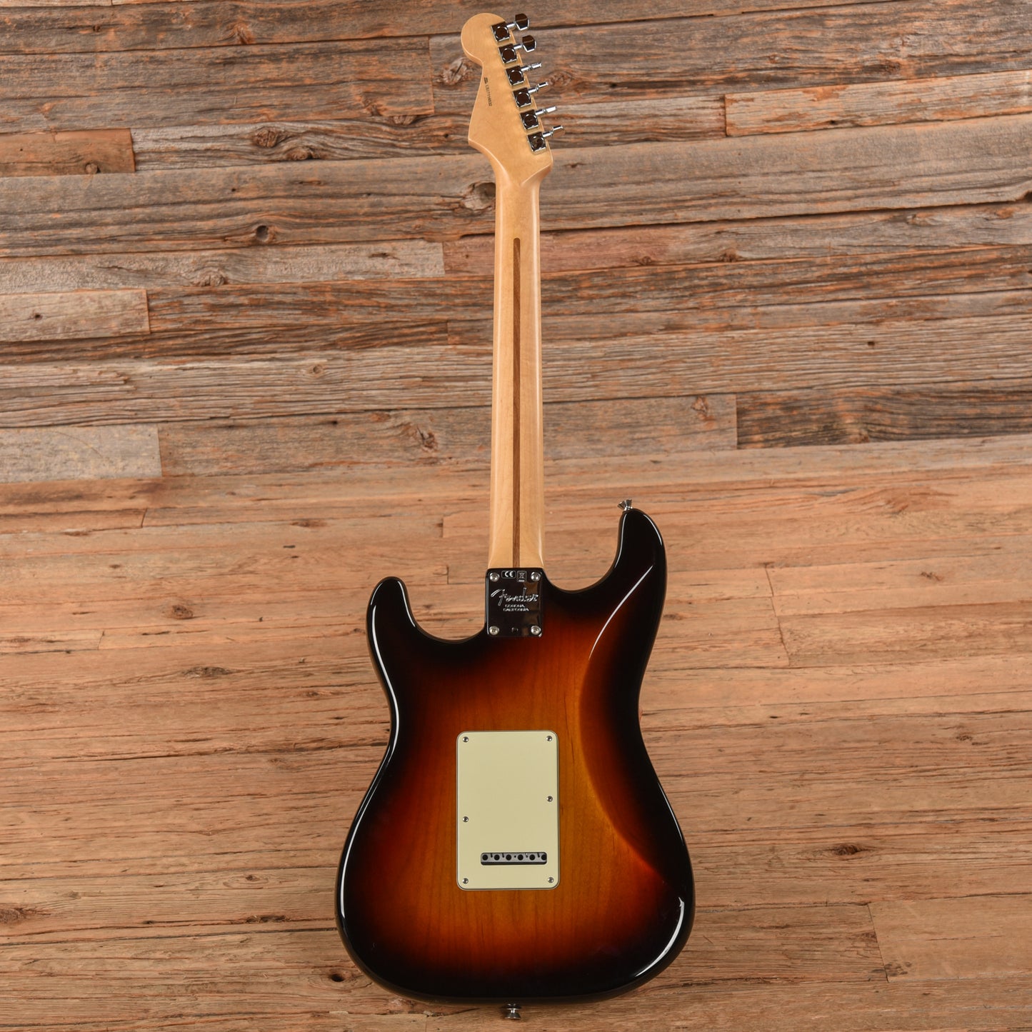 Fender American Professional Stratocaster Sunburst 2017 Electric Guitars / Solid Body