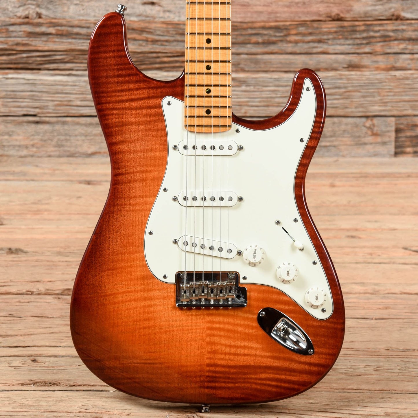 Fender American Select Stratocaster Dark Cherry Burst 2011 Electric Guitars / Solid Body