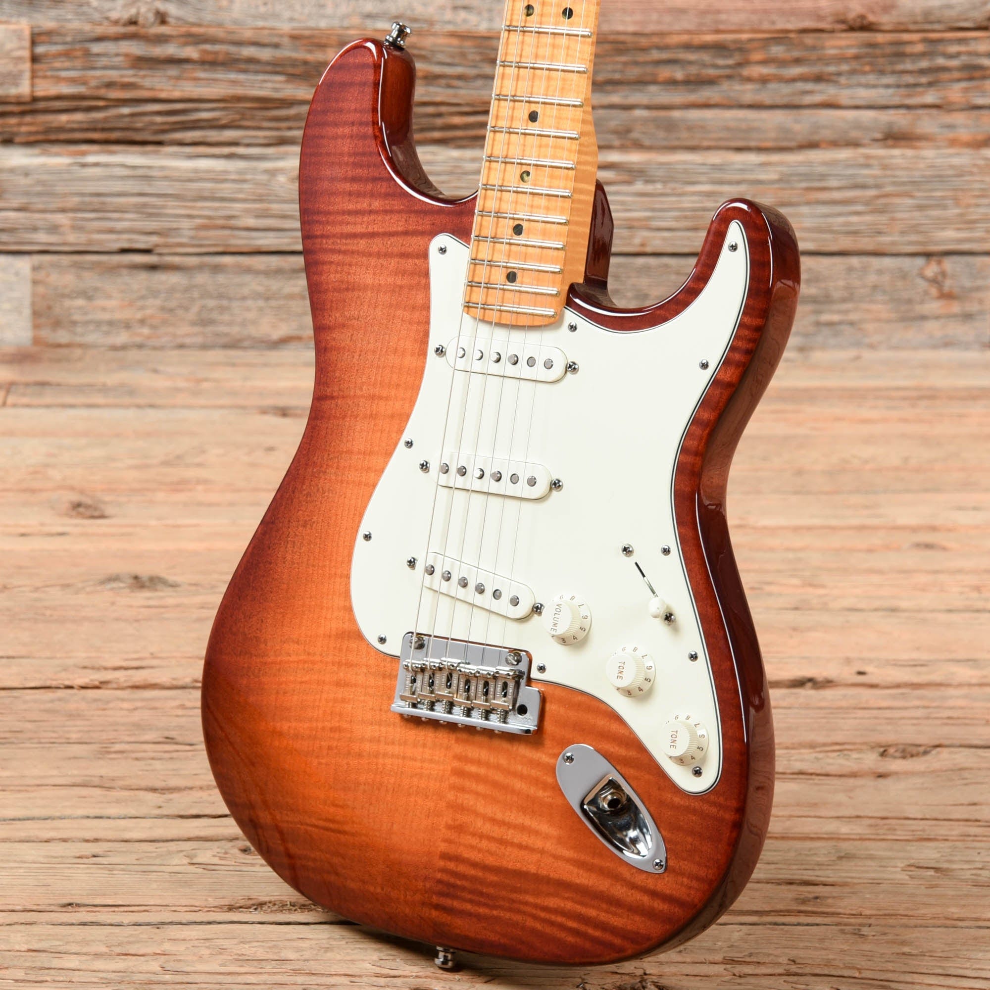 Fender American Select Stratocaster Dark Cherry Burst 2011 Electric Guitars / Solid Body