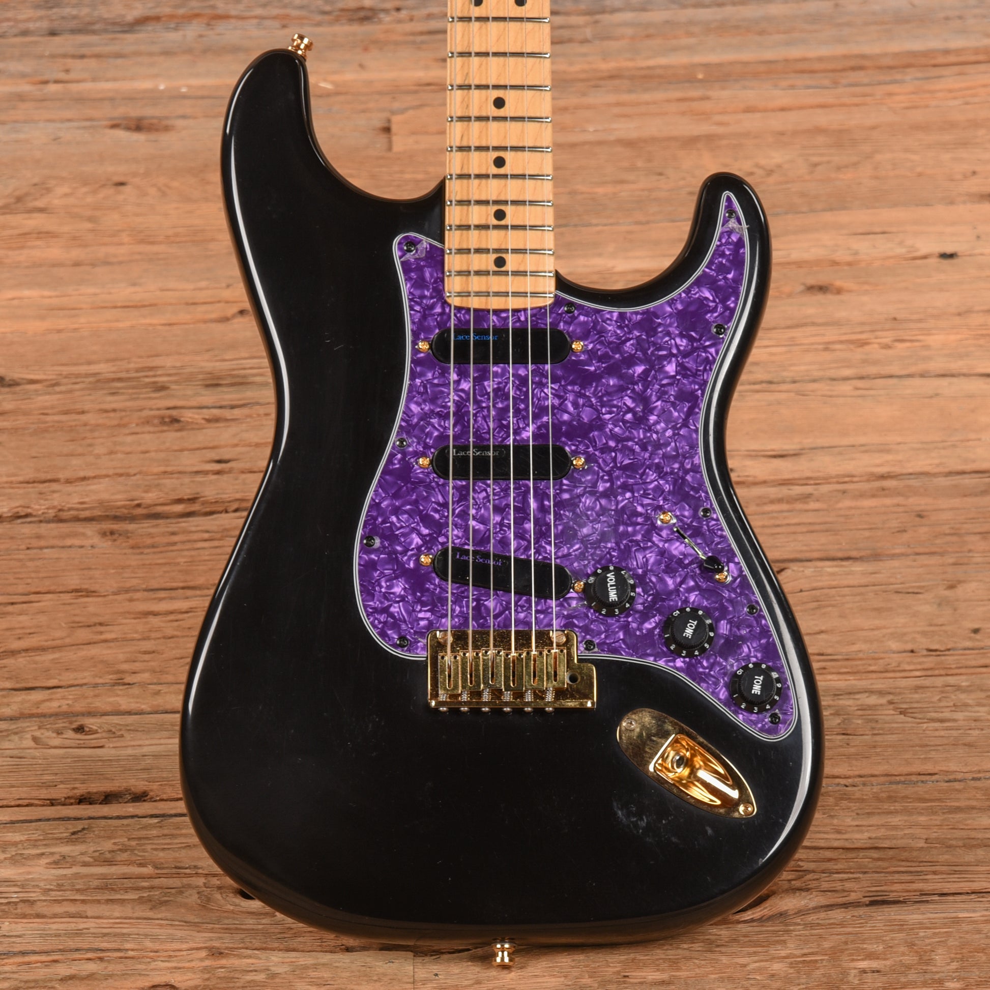 Fender American Series Stratocaster Black 2000 Electric Guitars / Solid Body