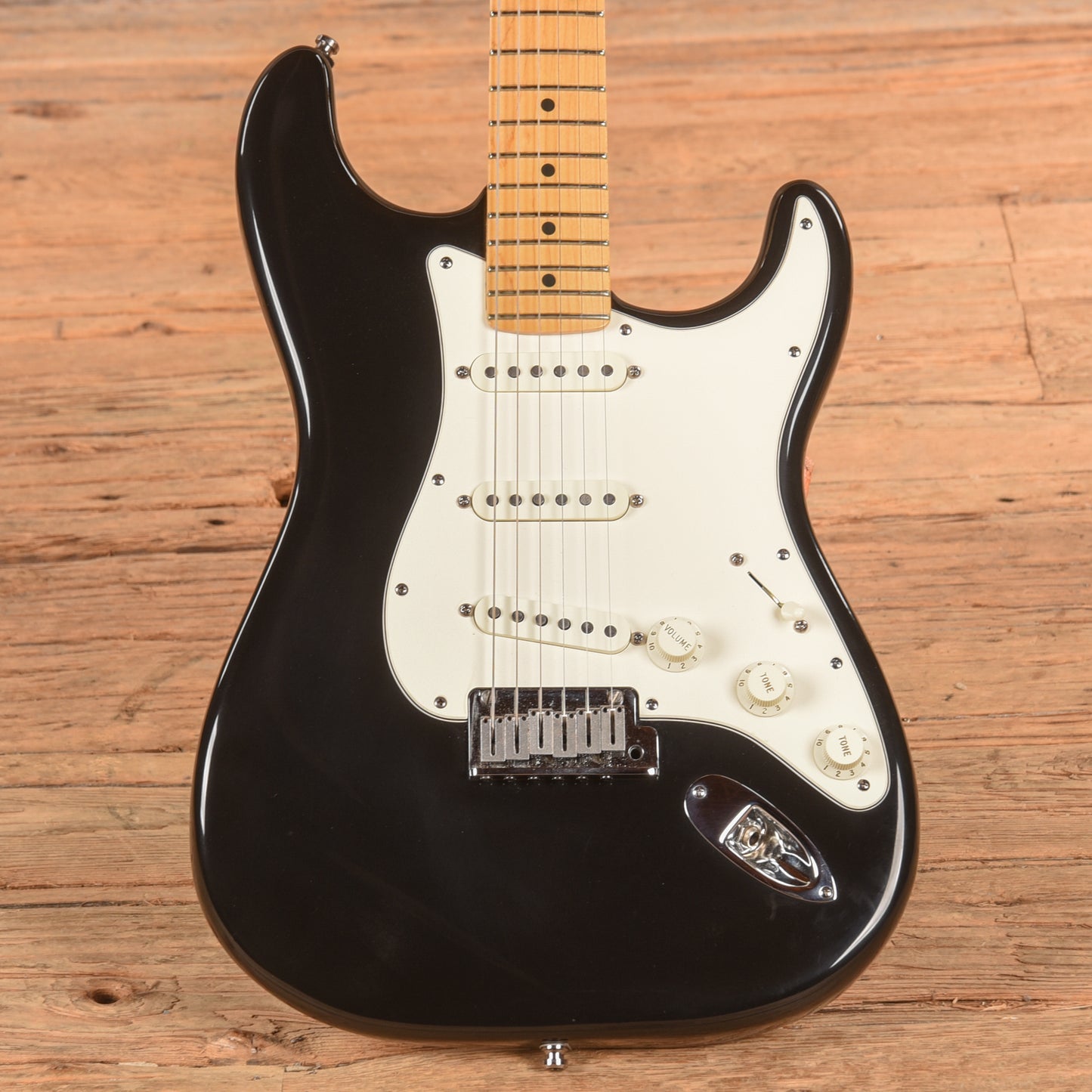 Fender American Series Stratocaster Black 2001 Electric Guitars / Solid Body