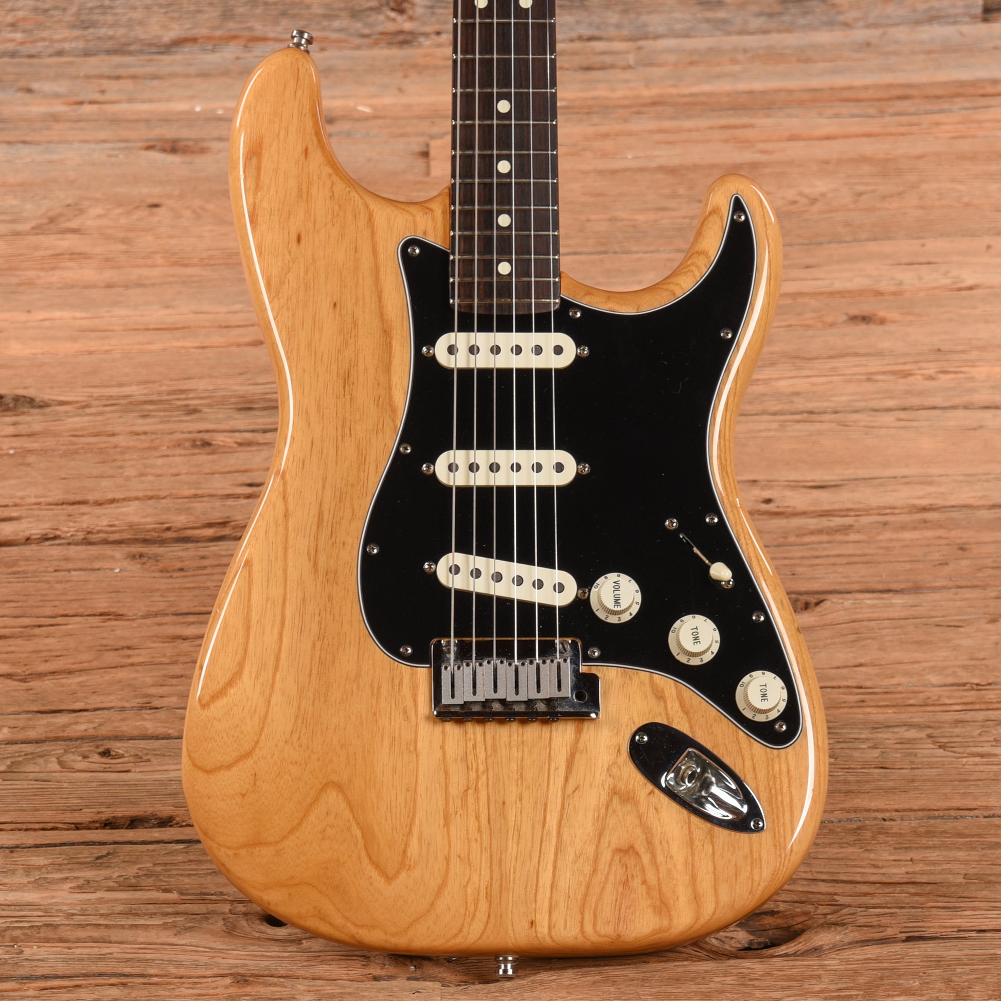 Fender American Series Stratocaster Natural 1989 Electric Guitars / Solid Body