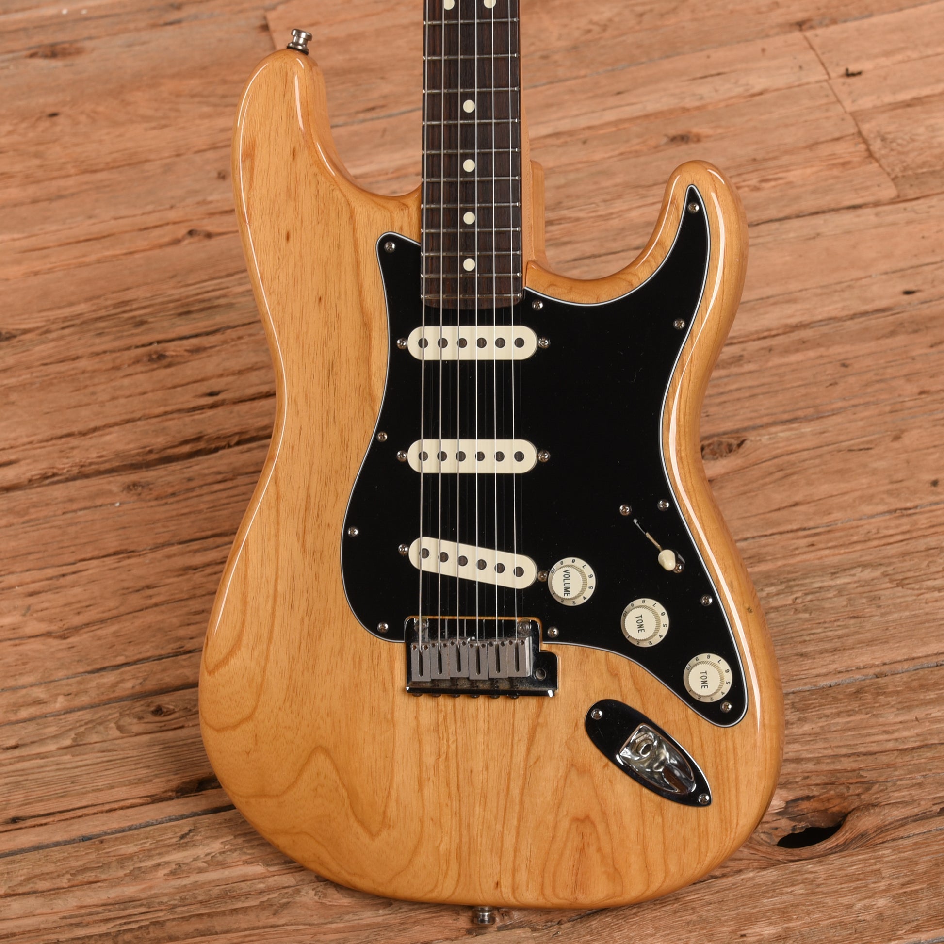 Fender American Series Stratocaster Natural 1989 Electric Guitars / Solid Body