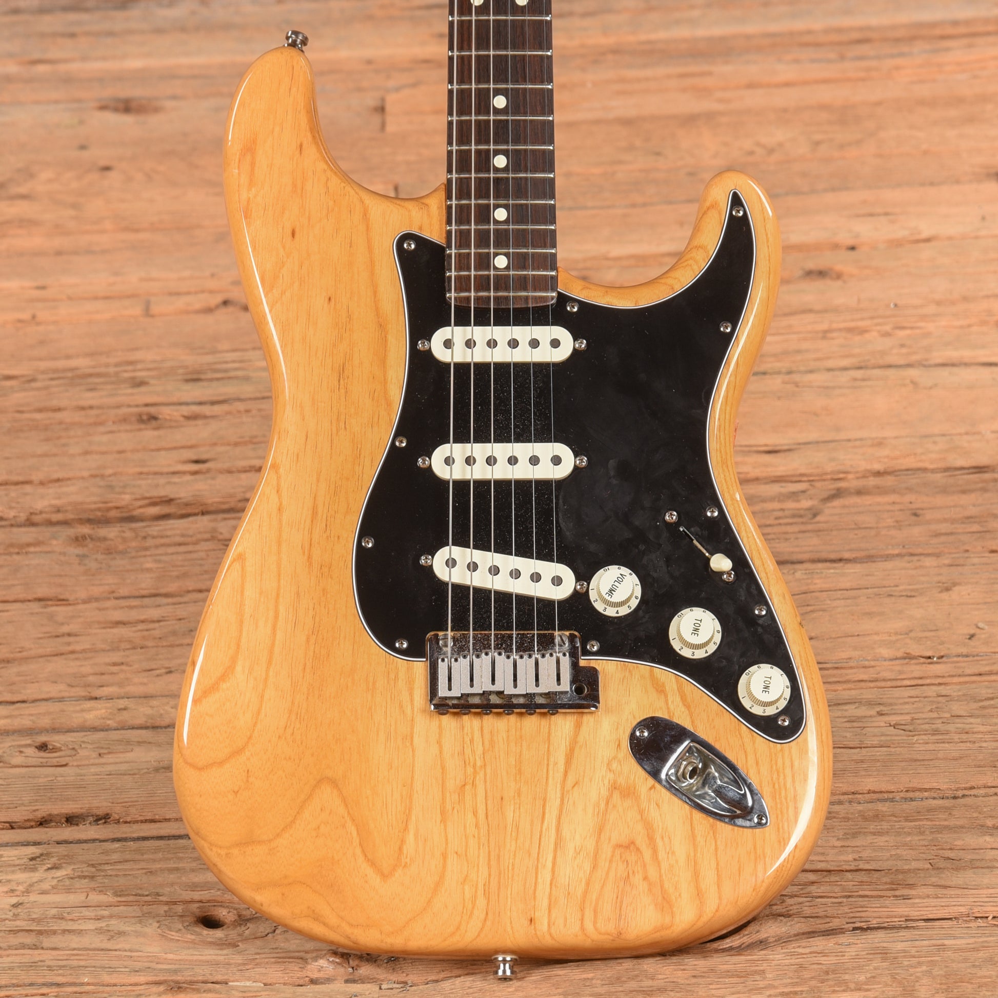 Fender American Series Stratocaster Natural 1989 Electric Guitars / Solid Body