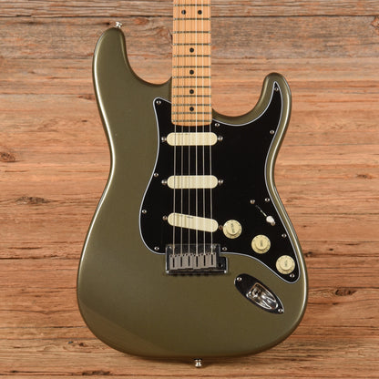Fender American Series Stratocaster Pewter 1992 Electric Guitars / Solid Body