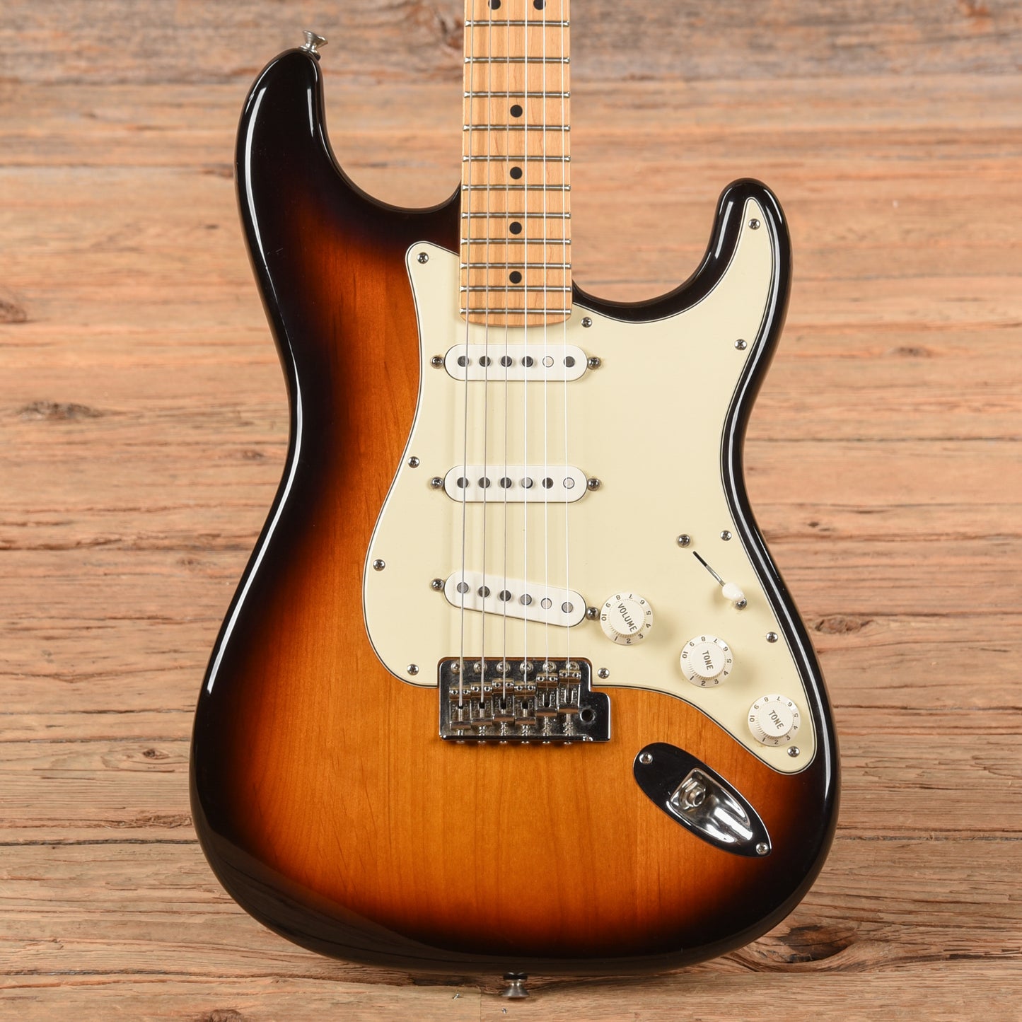 Fender American Special Stratocaster Sunburst 2008 Electric Guitars / Solid Body