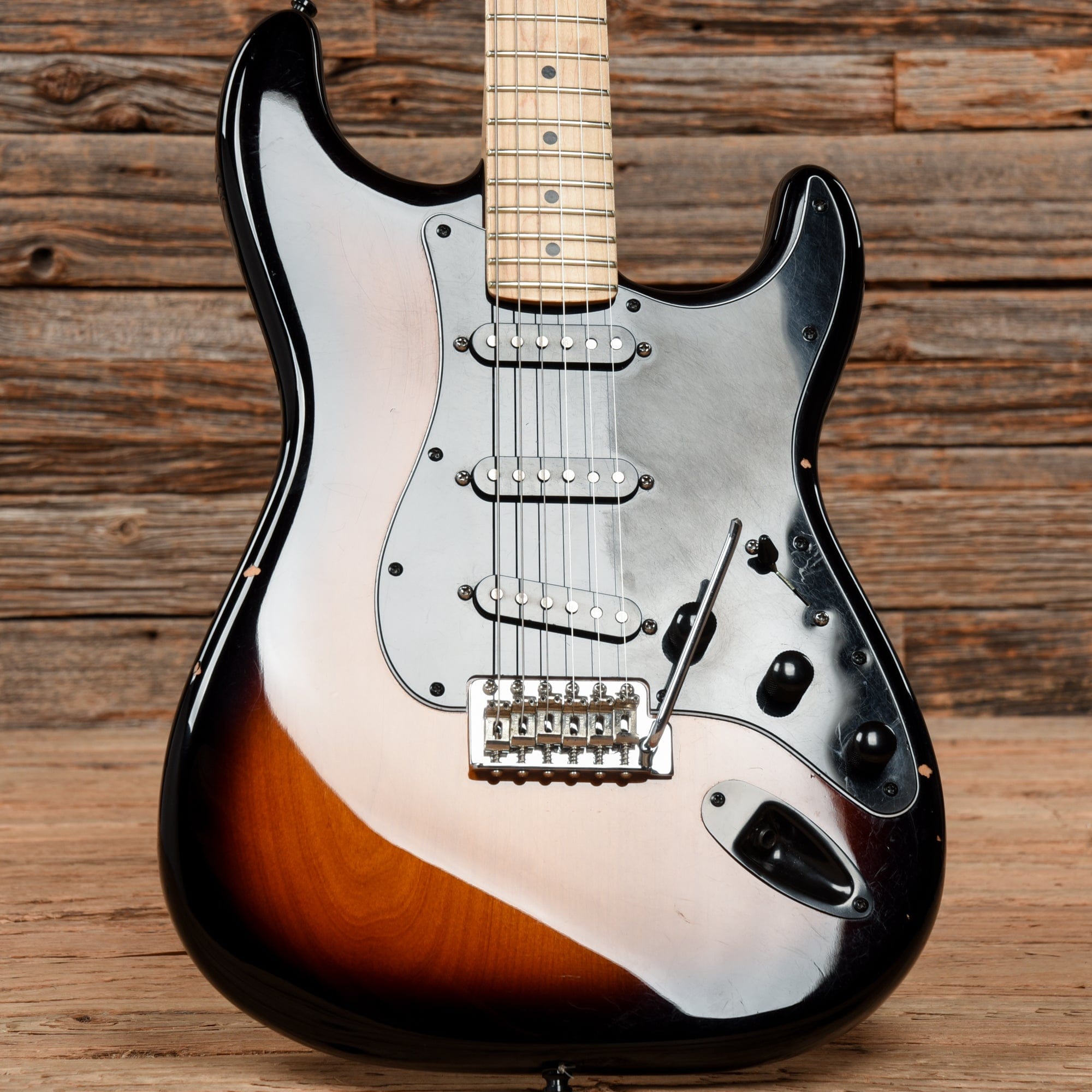 Fender American Special Stratocaster Sunburst 2013 Electric Guitars / Solid Body