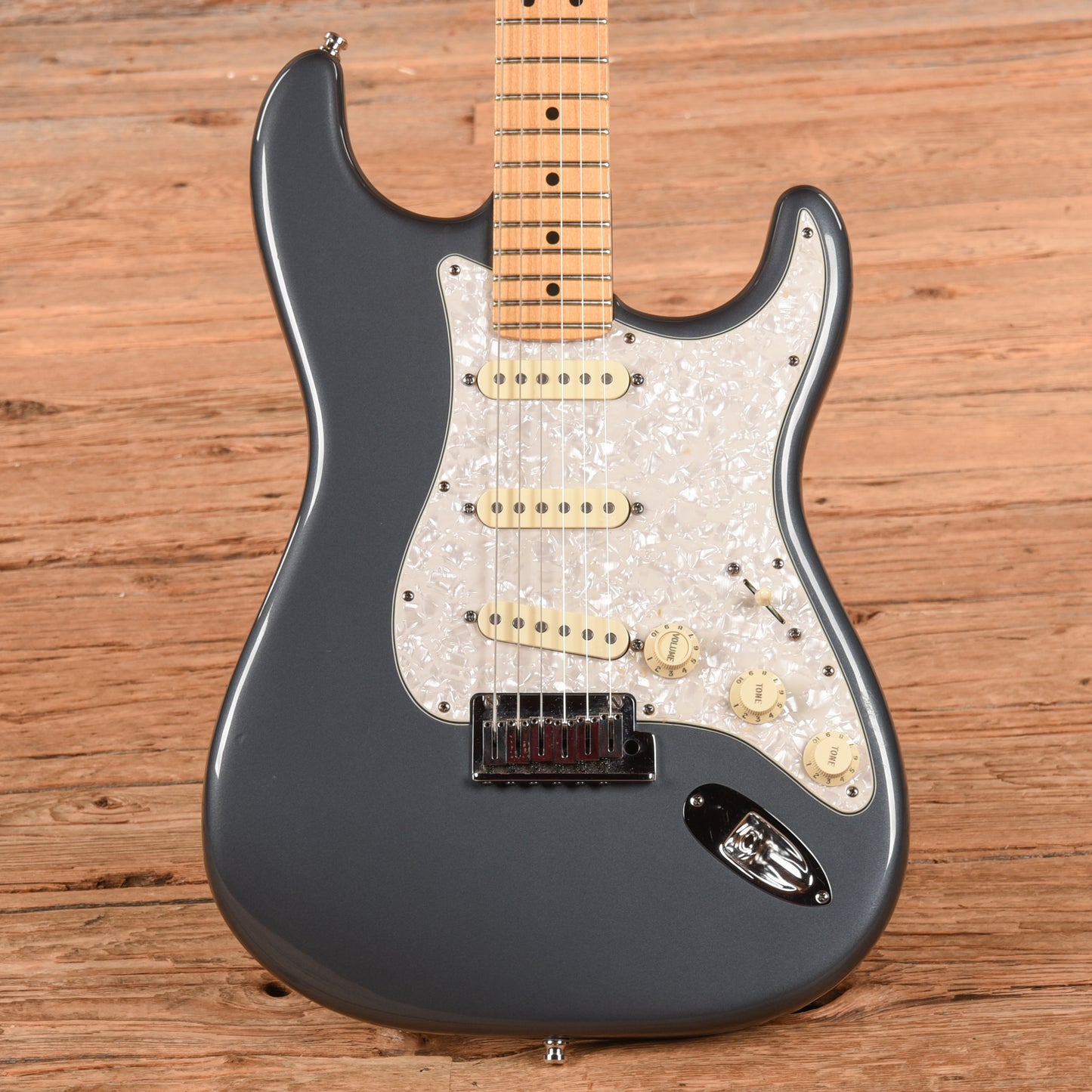 Fender American Standard Stratocaster Charcoal Frost Metallic 2008 Electric Guitars / Solid Body