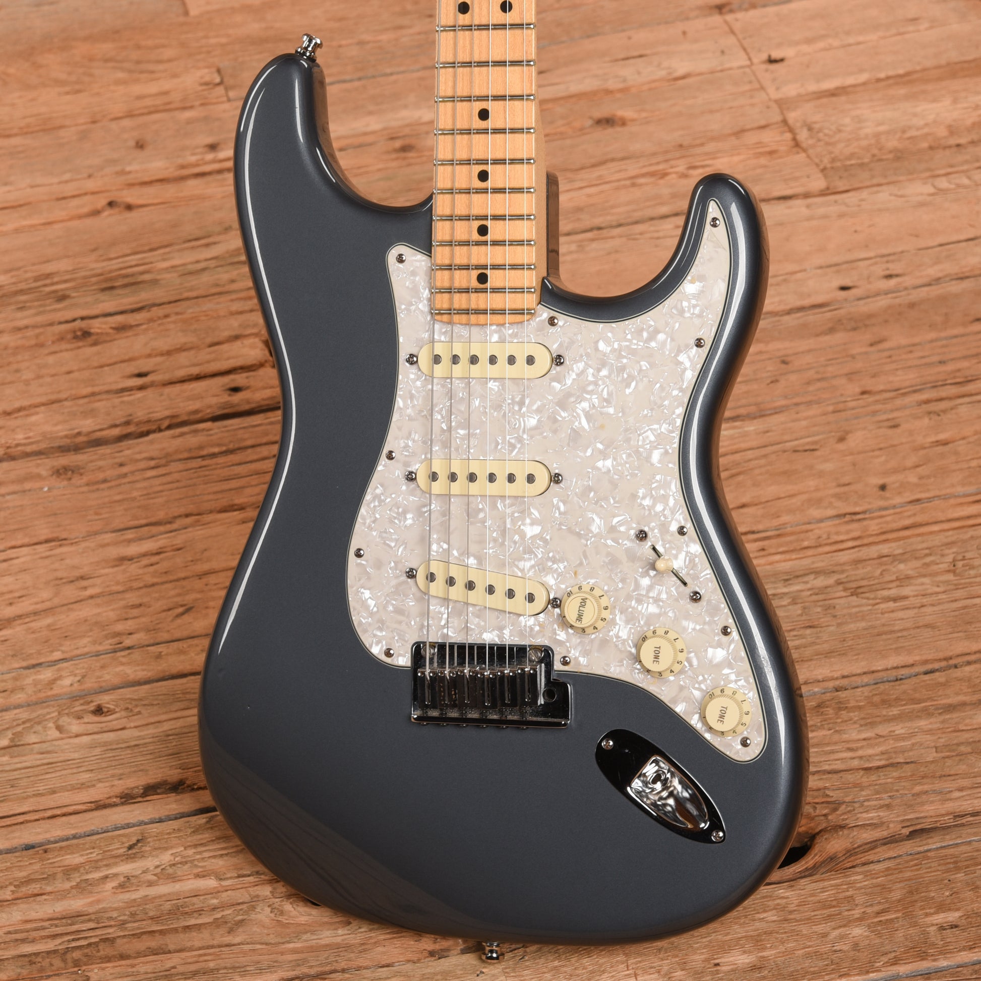 Fender American Standard Stratocaster Charcoal Frost Metallic 2008 Electric Guitars / Solid Body