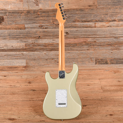 Fender American Standard Stratocaster Inca Silver 1999 Electric Guitars / Solid Body