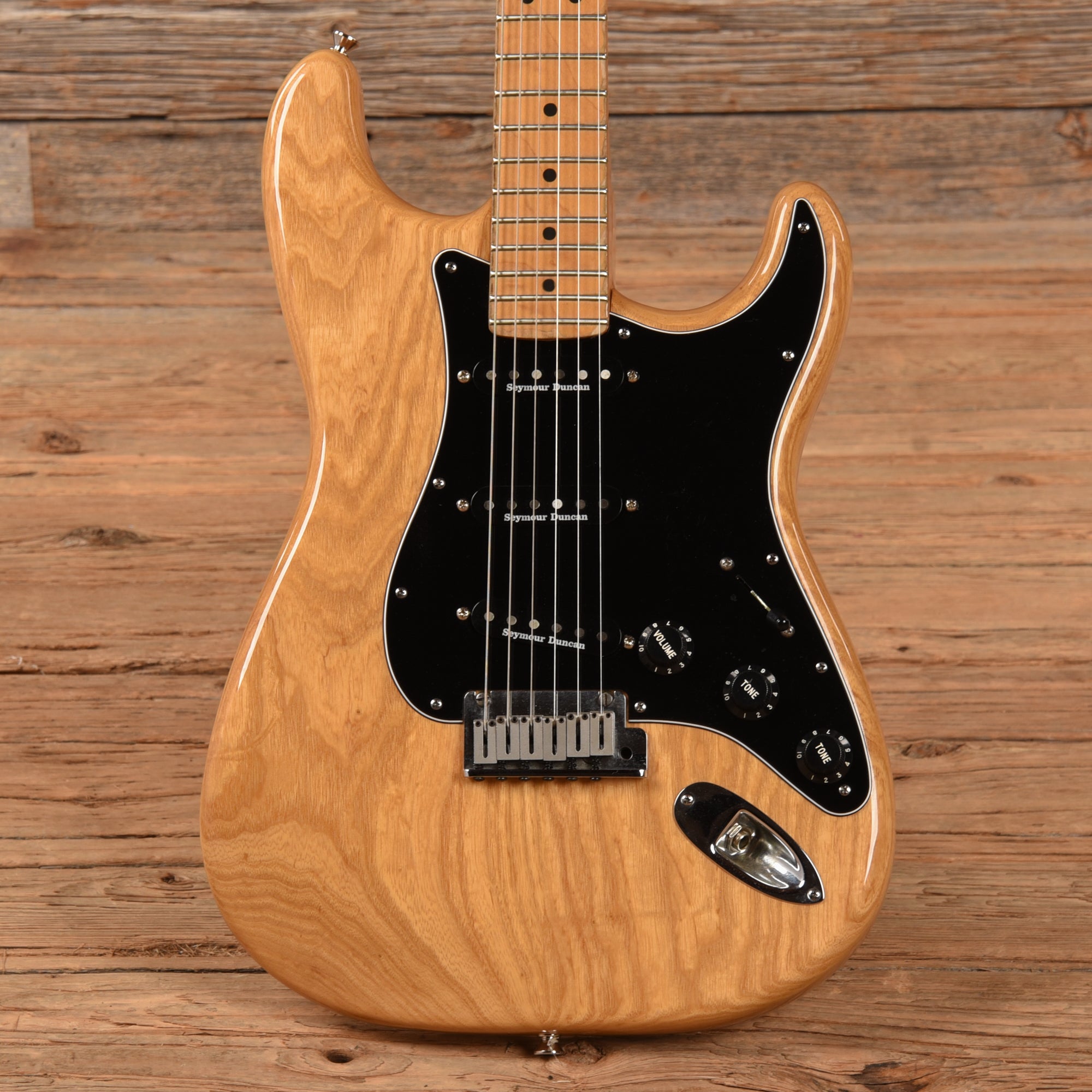 Fender American Standard Stratocaster Natural 1999 Electric Guitars / Solid Body