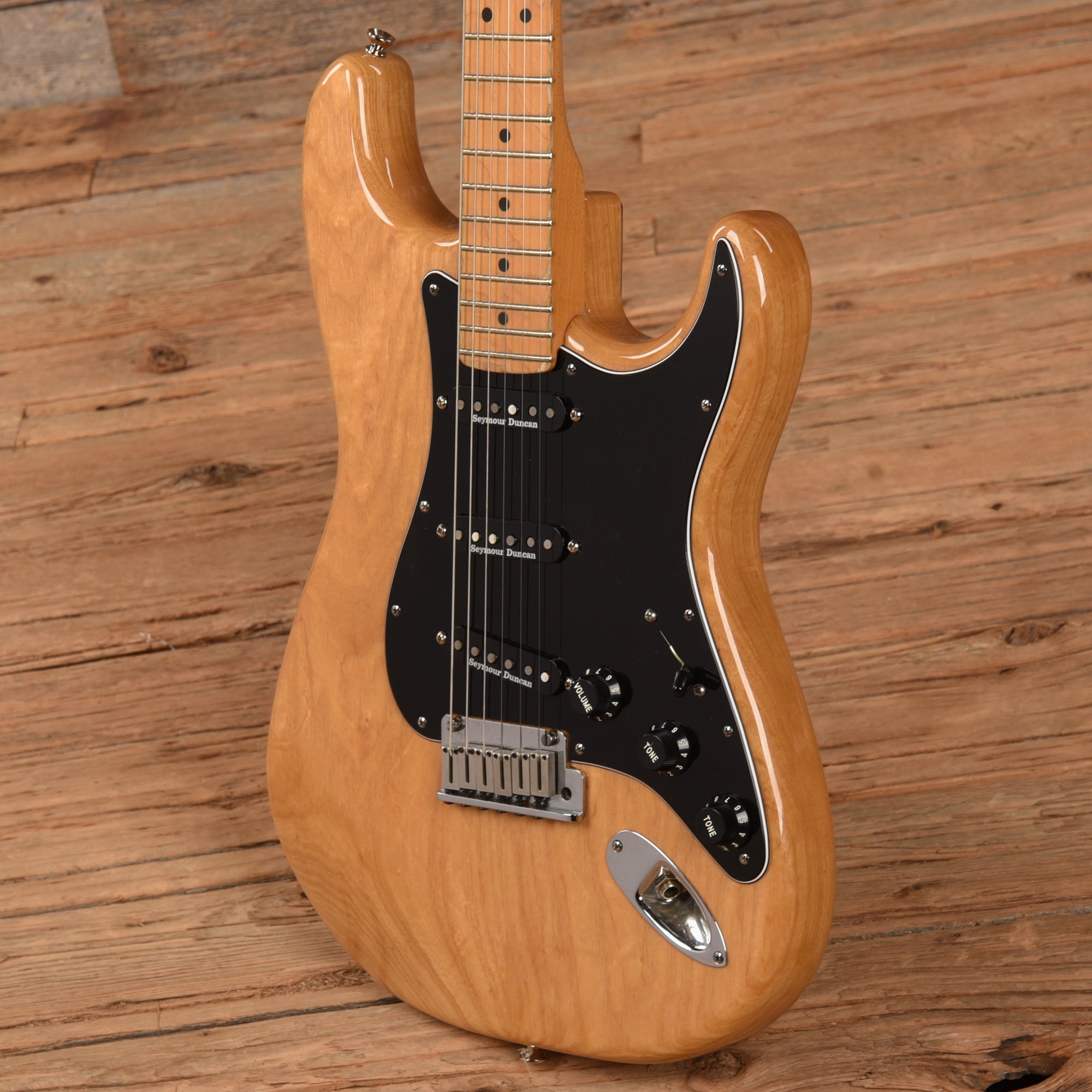 Fender American Standard Stratocaster Natural 1999 Electric Guitars / Solid Body